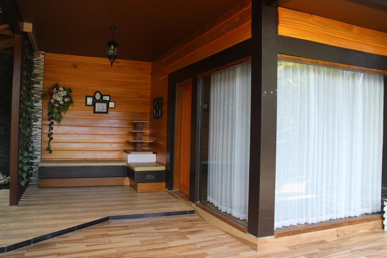 Lawaka Hotel Ampana Exteriér fotografie