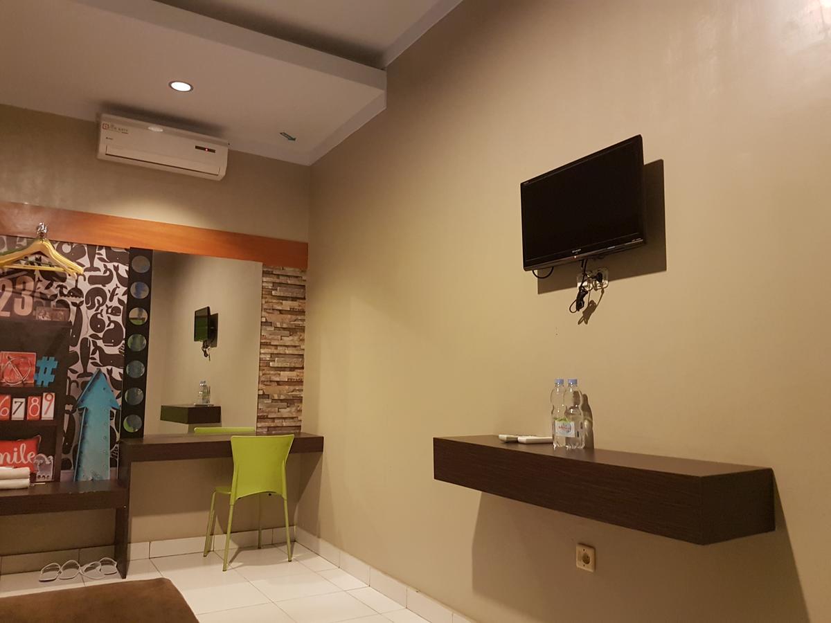Lawaka Hotel Ampana Exteriér fotografie